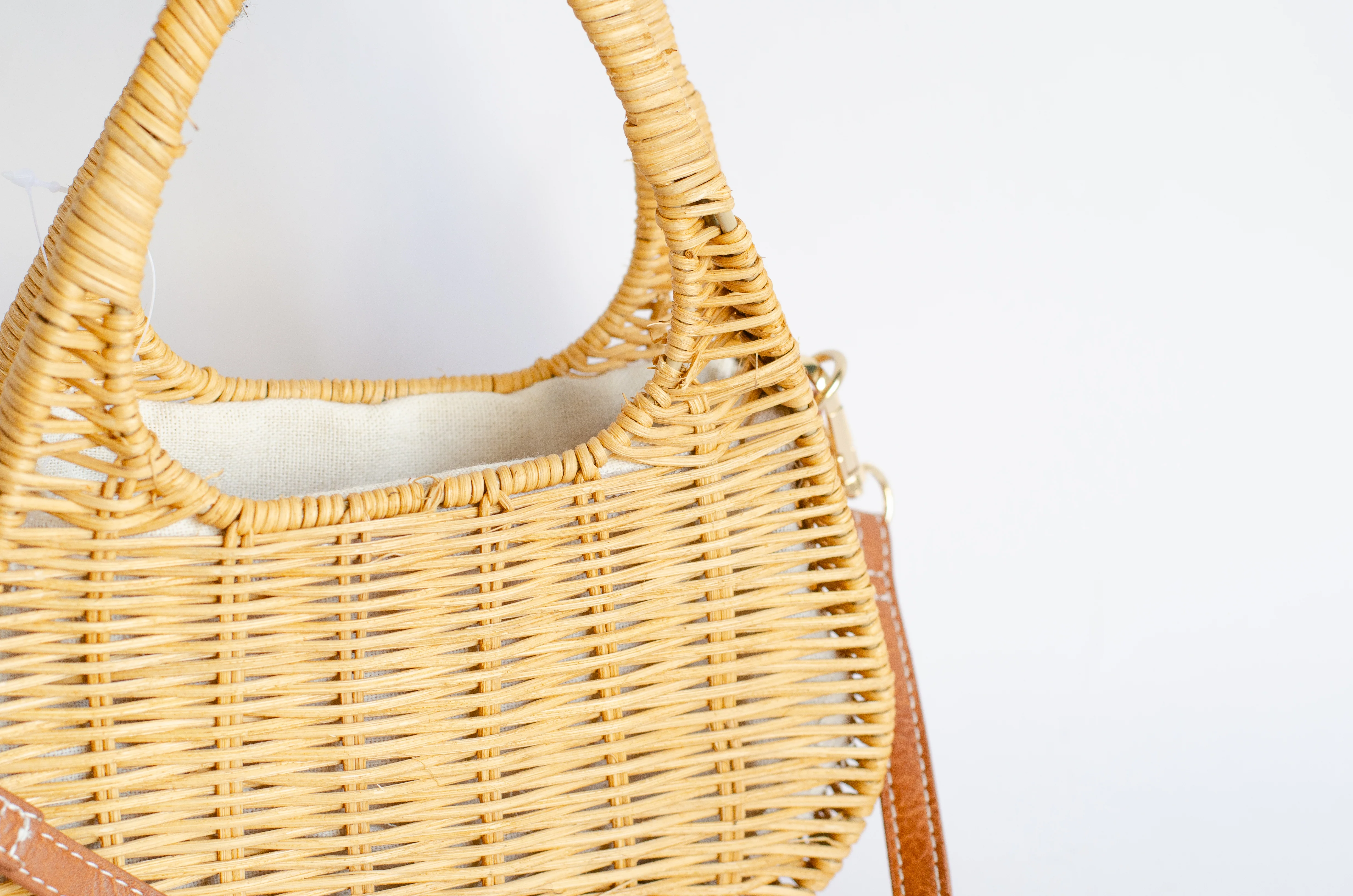 Fiji Rattan Bag - Image 5
