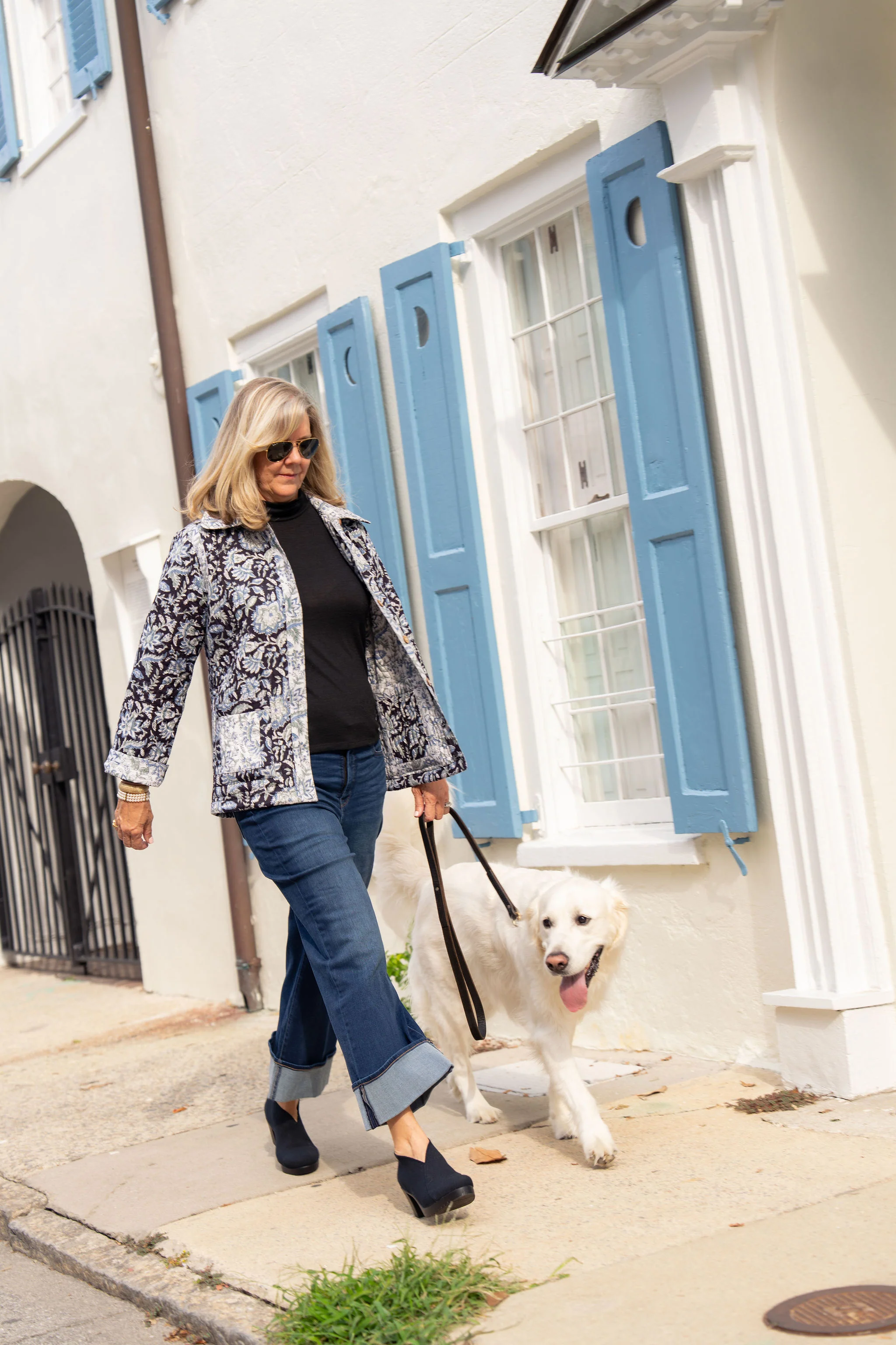 Jill V-Cut Block Heel Bootie - Image 15